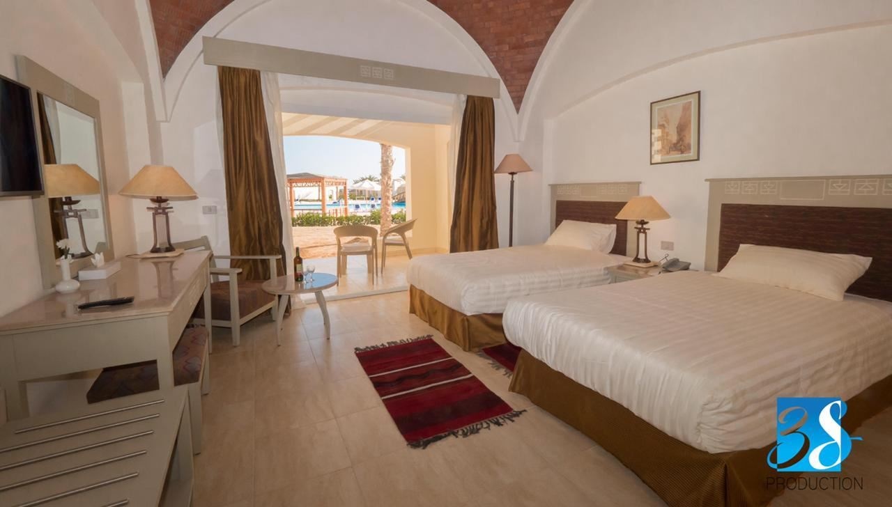 rooms-superior-beach-front-room