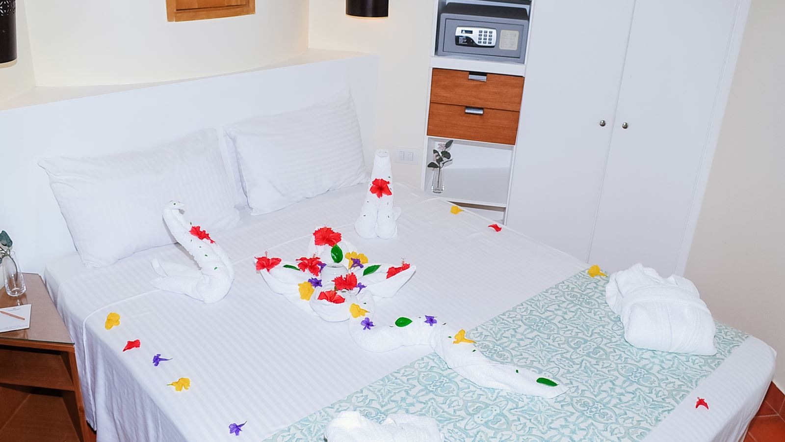 rooms-superior-room-sea-view