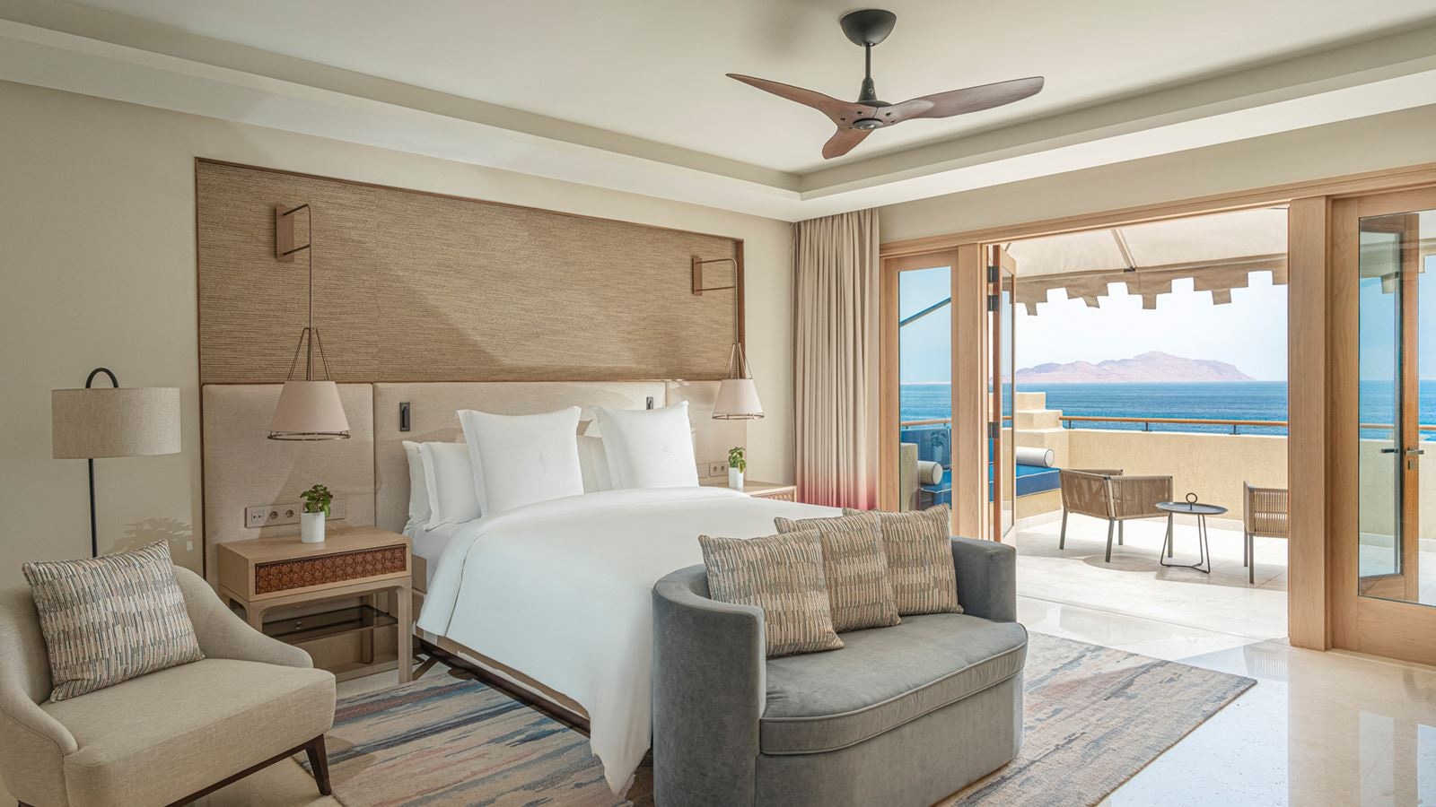 rooms-premier-suite