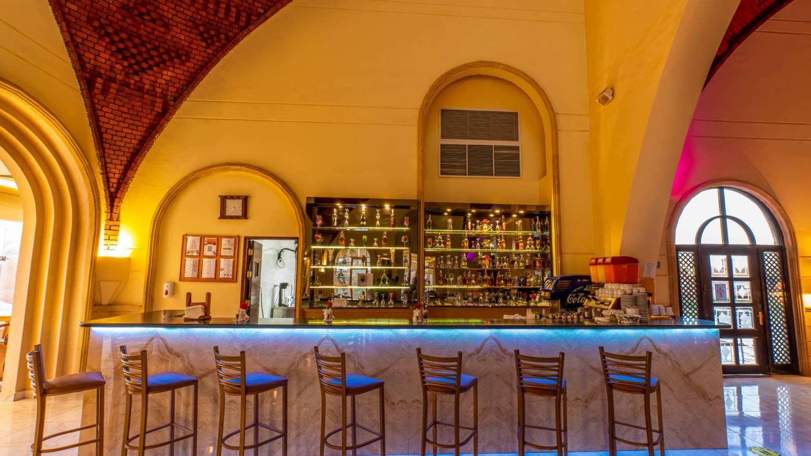 bars-lobby-bar