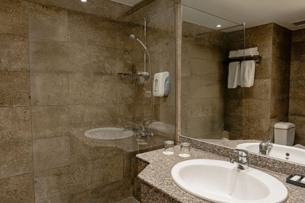 rooms-elphistone-deluxe-garden
