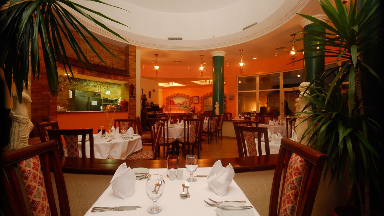 restaurants-a-la-carte-italian-restaurant--la-trattoria-italian-cuisine