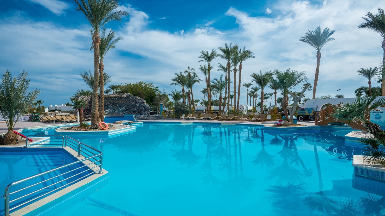 Готель SHAMS SAFAGA BEACH RESORT - Відкритий басейн