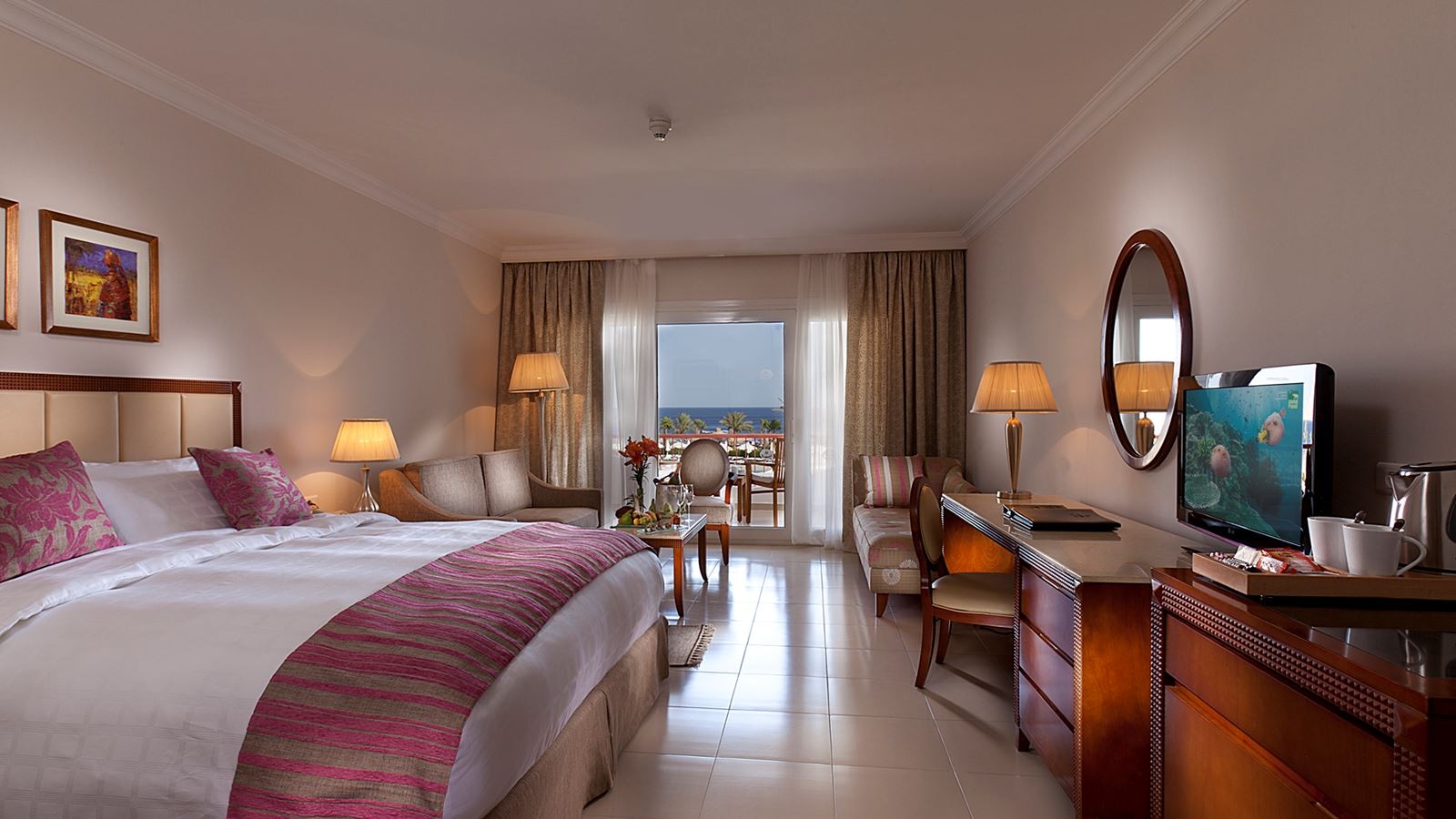 rooms-deluxe-sea-view-room