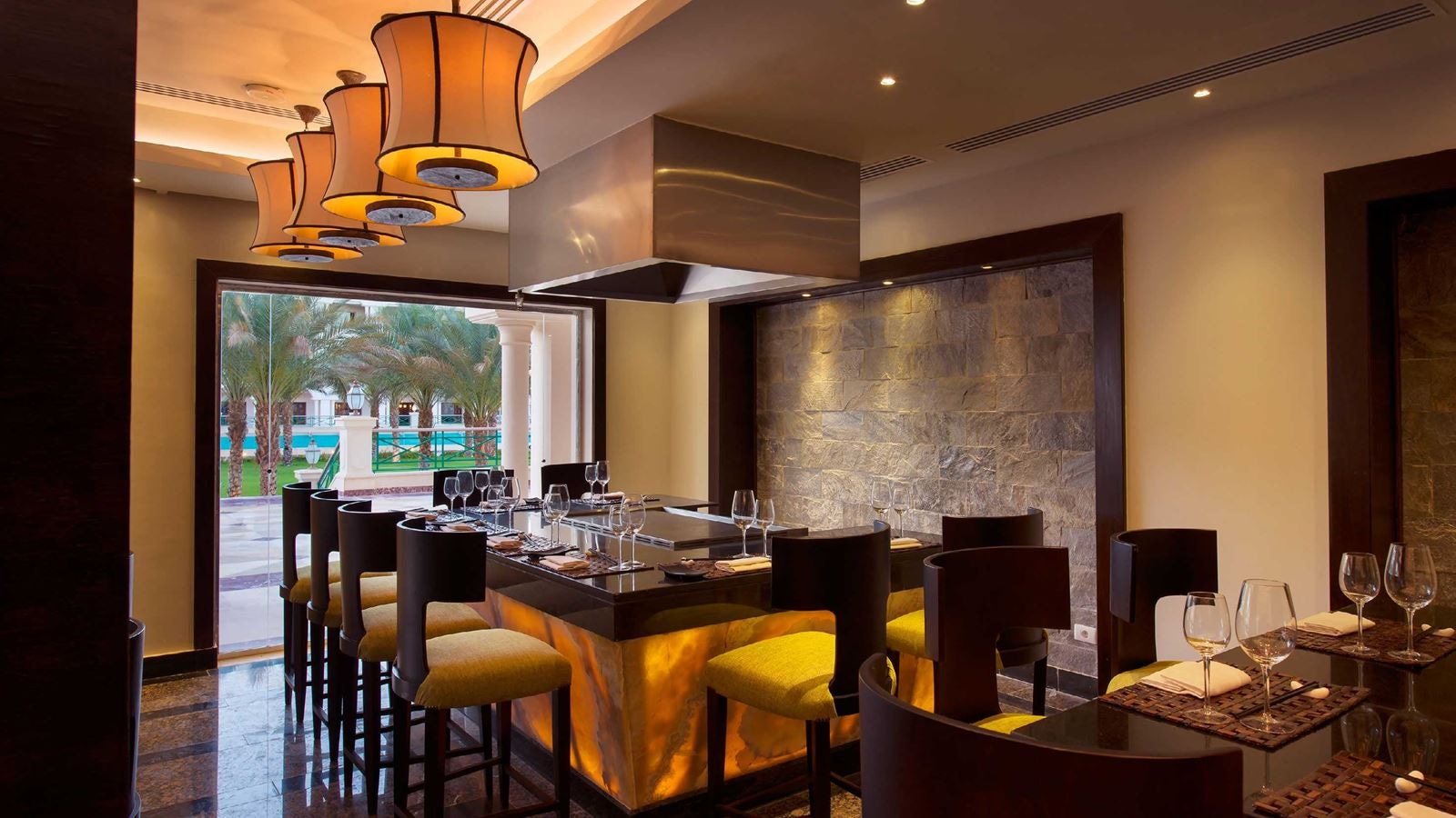 restaurants-mikado-teppanyaki-and-sushi-bar