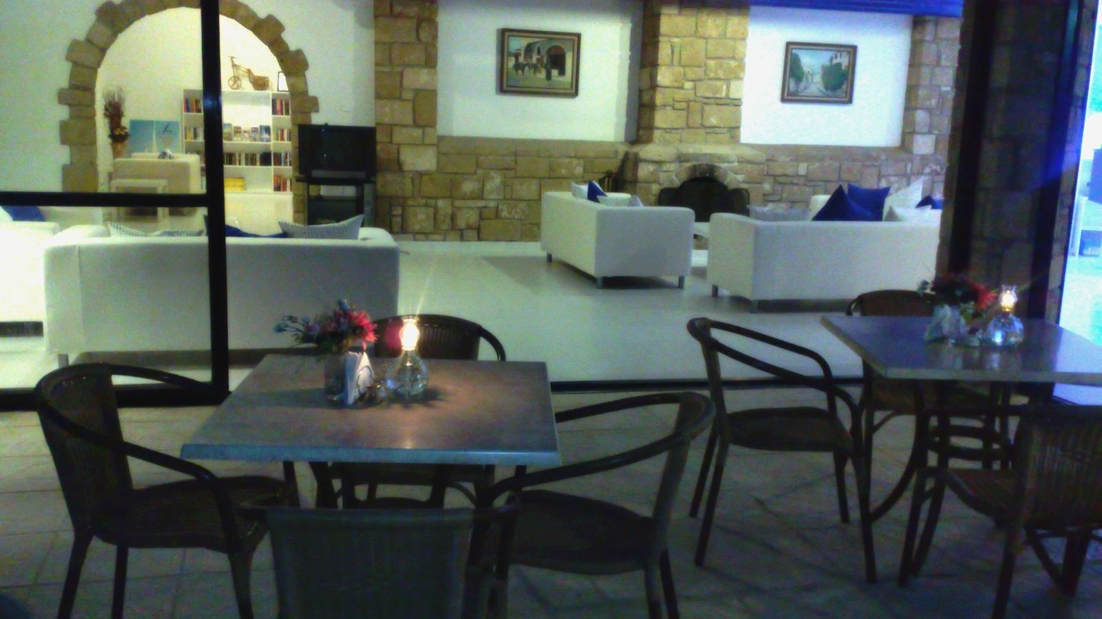 restaurants-restaurants