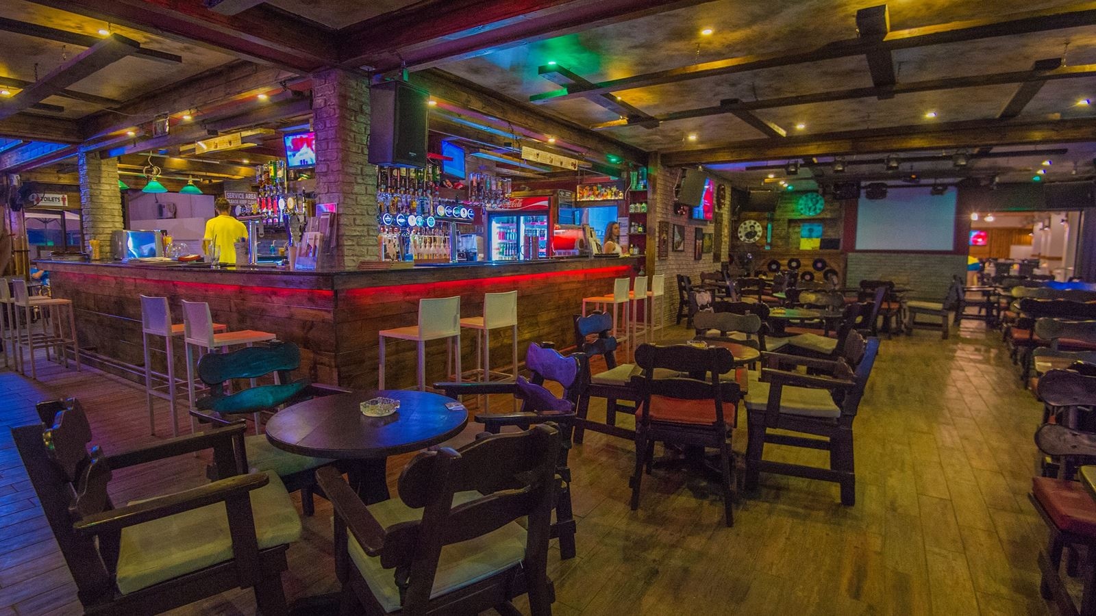 bars-windmills-bar