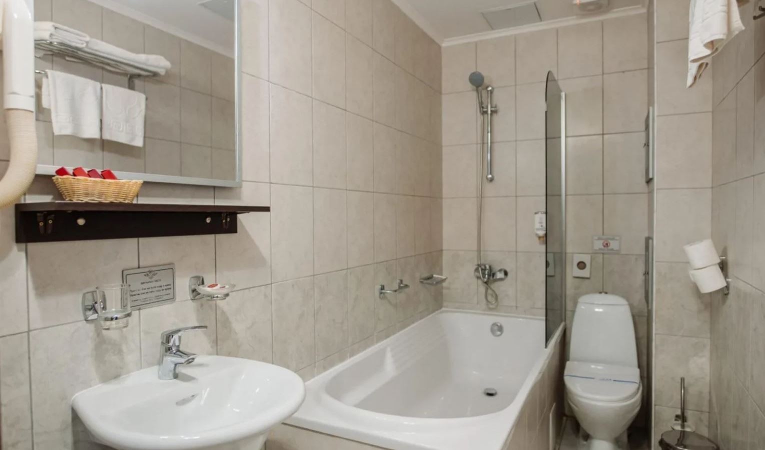 rooms-стандарт-преміум-покращений