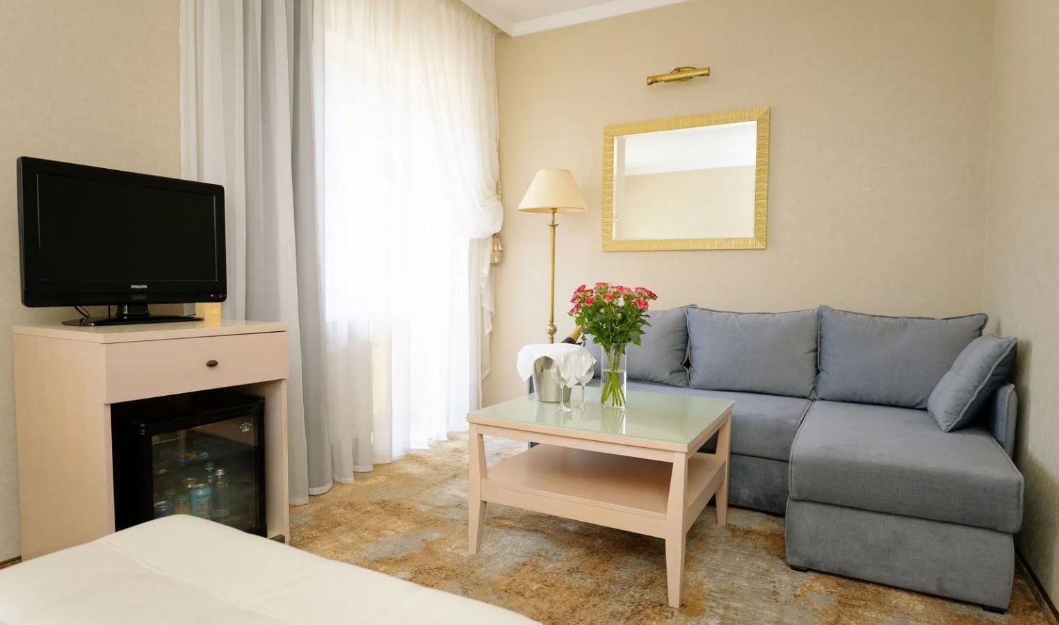 rooms-напівлюкс-преміум-з-видом-на-гори