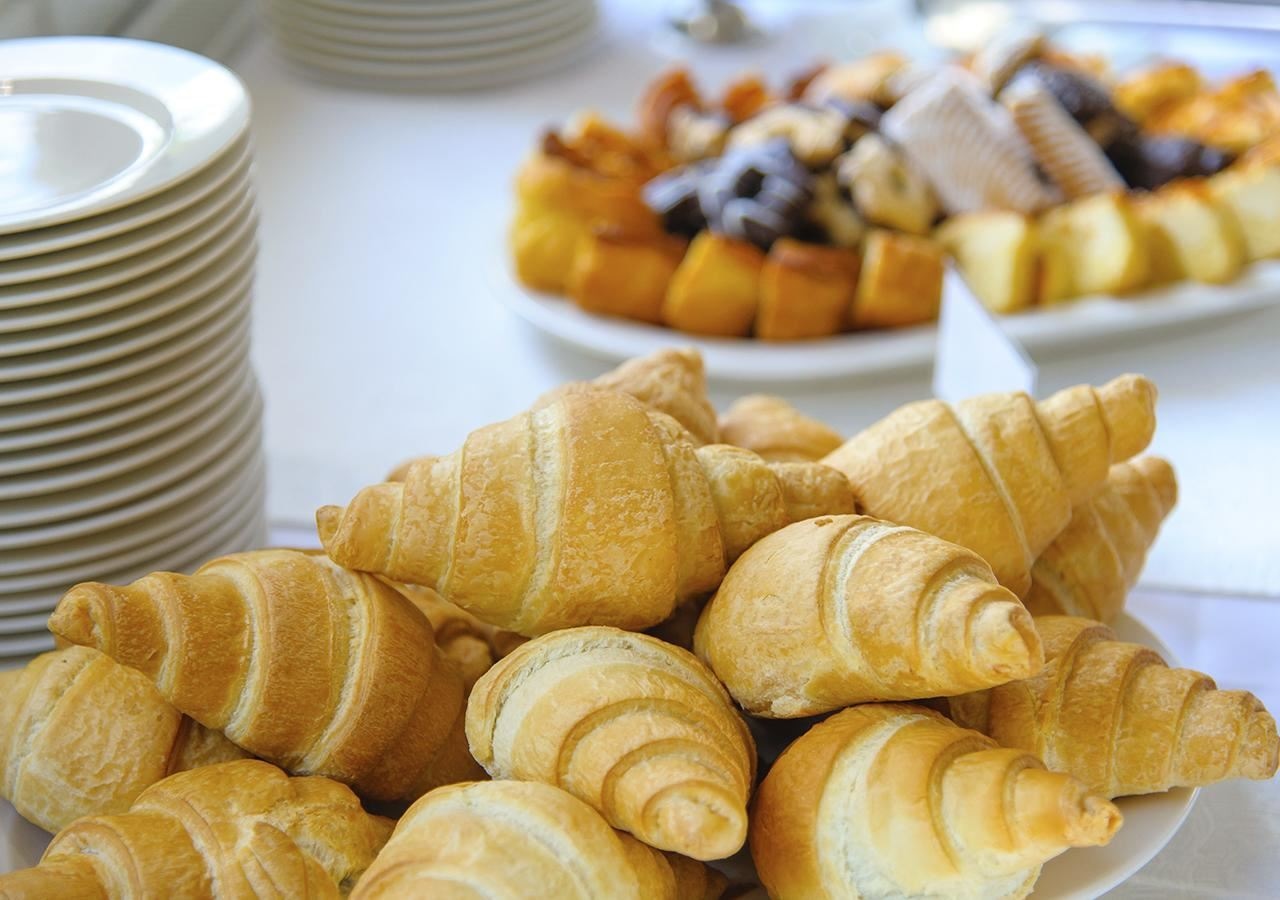 restaurants-restaurant