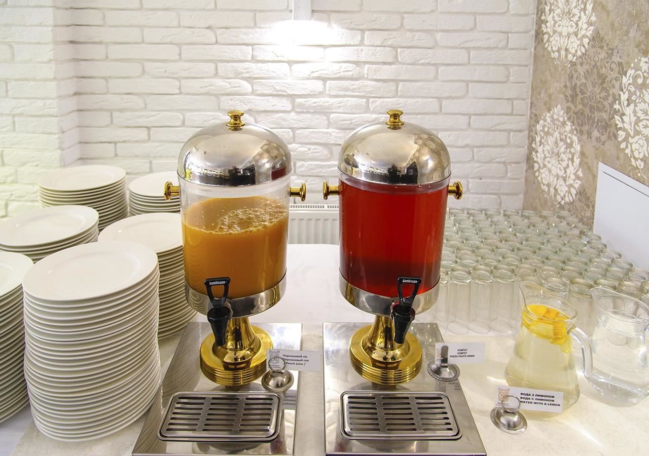 restaurants-restaurant