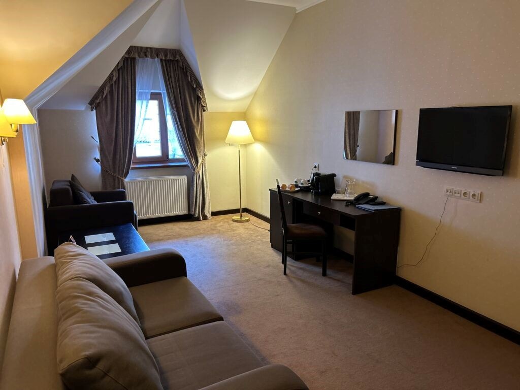 rooms-de-luxe-without-balcony