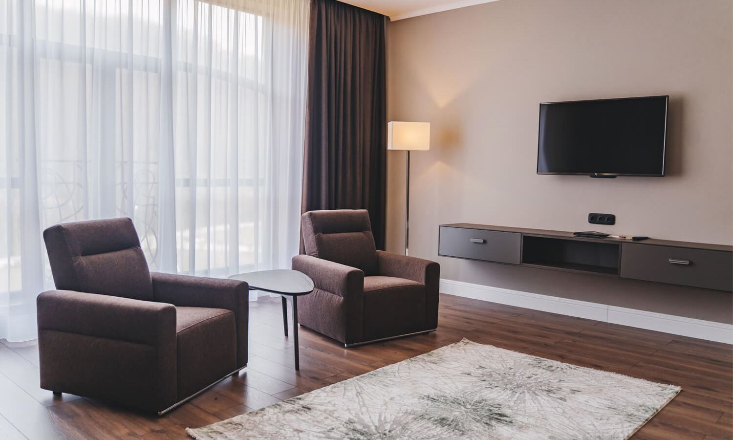 rooms-iris-junior-suite