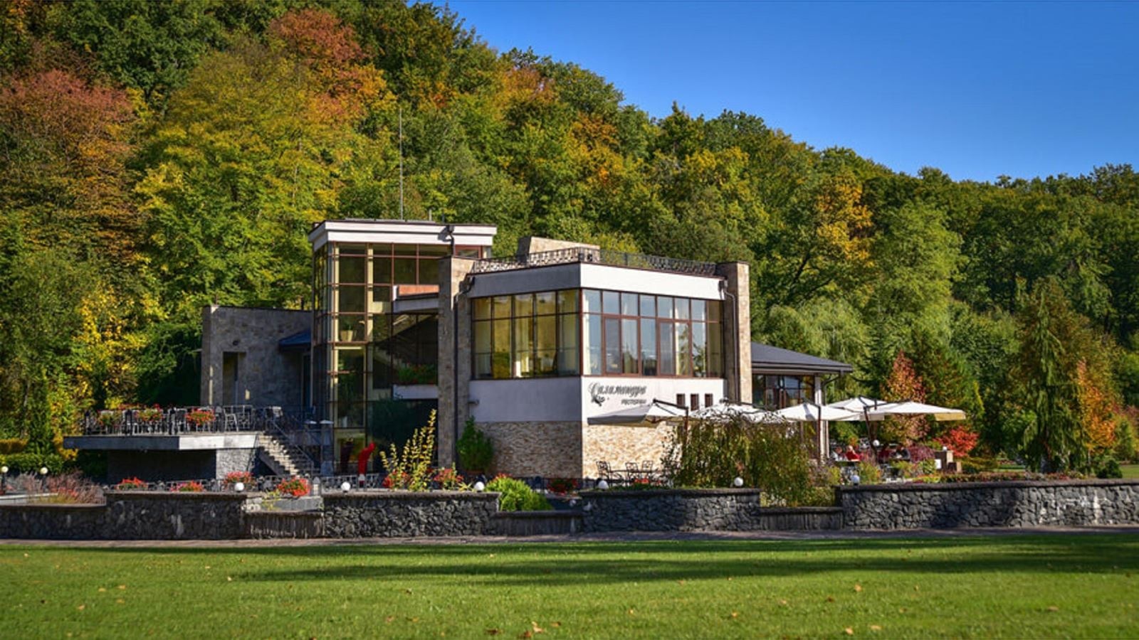 restaurants-ресторан-саламандра