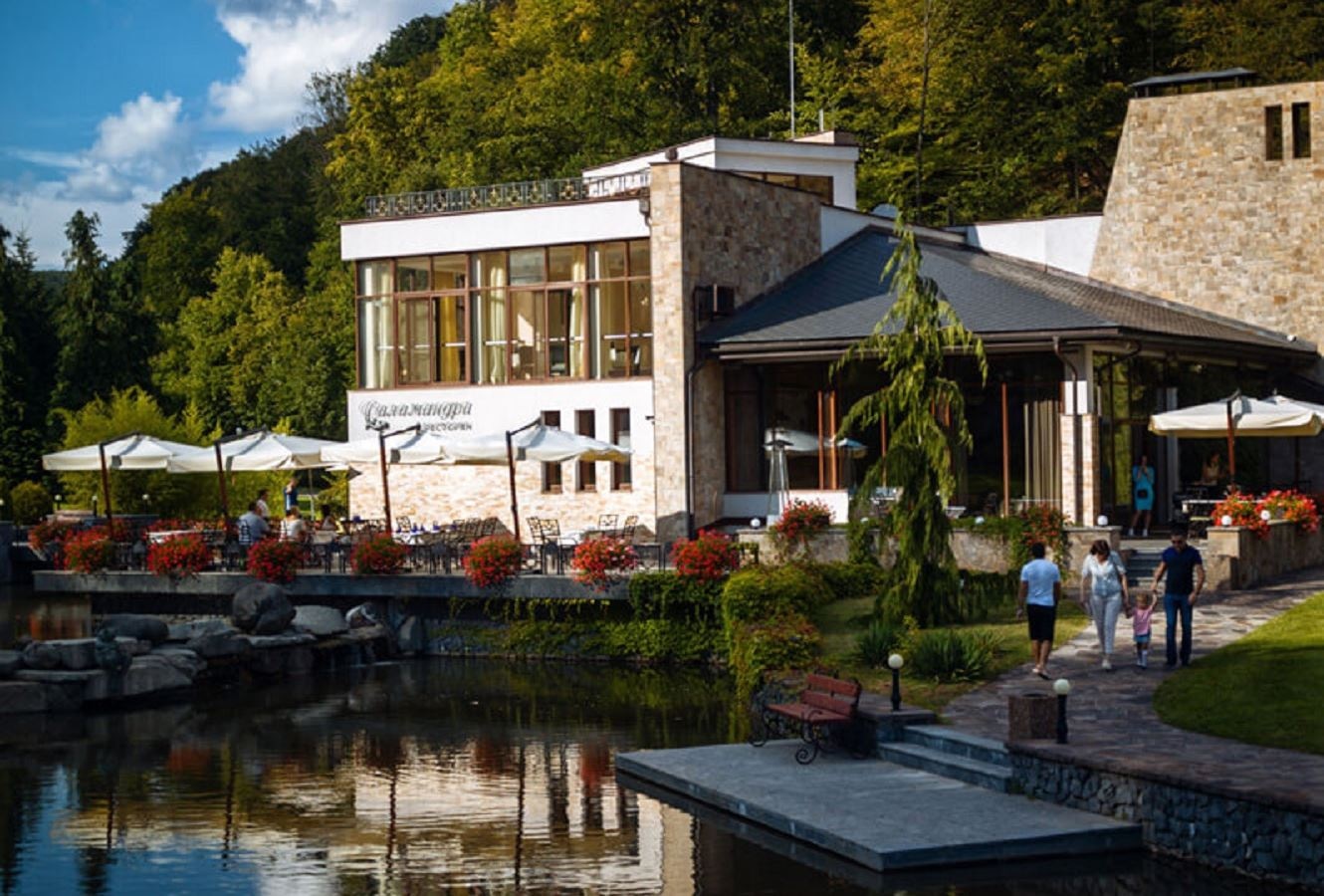 restaurants-ресторан-саламандра