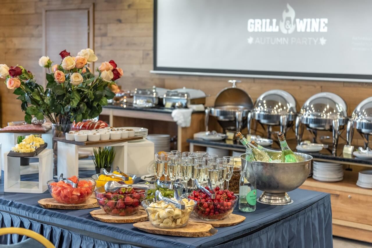 restaurants-restaurant