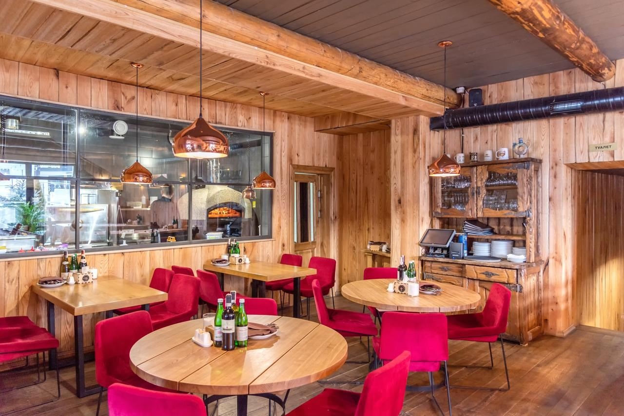 restaurants-restaurant