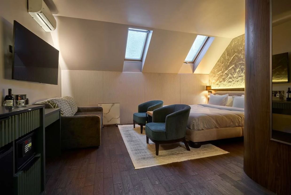 rooms-двомісний-мансардний-fomich