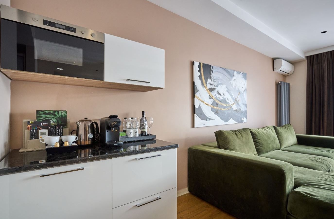 rooms-делюкс-open-space-в-мансарді-burshtyn