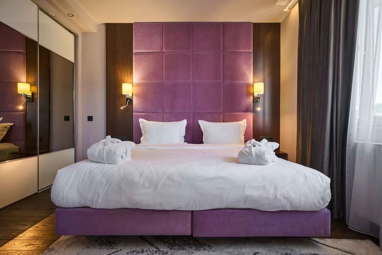 rooms-делюкс-fomich