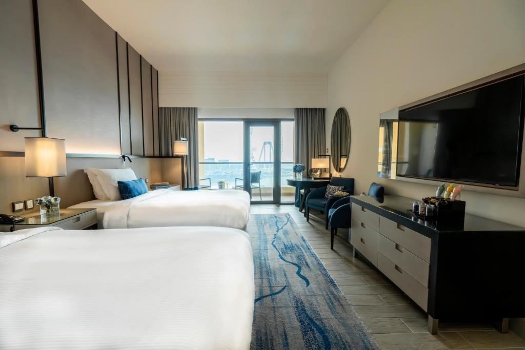 rooms-sea-view-family-interconnecting-room-with-balcony