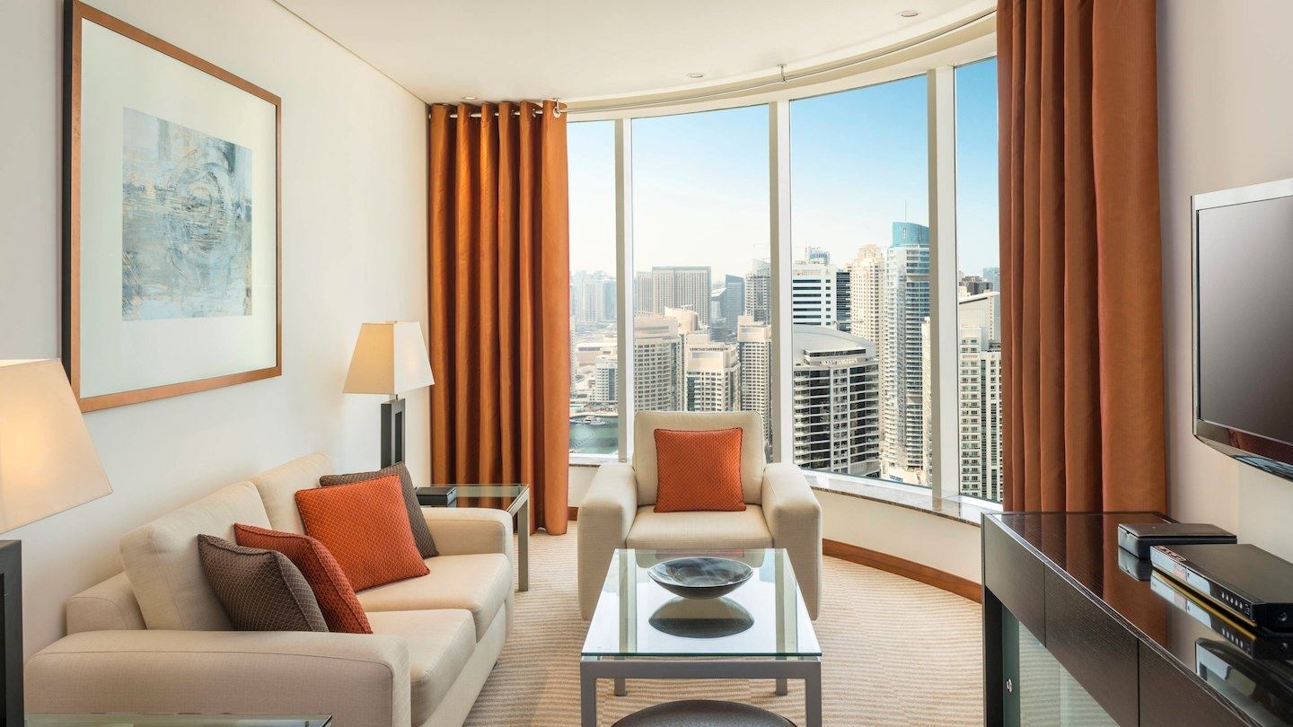 rooms-deluxe-suite