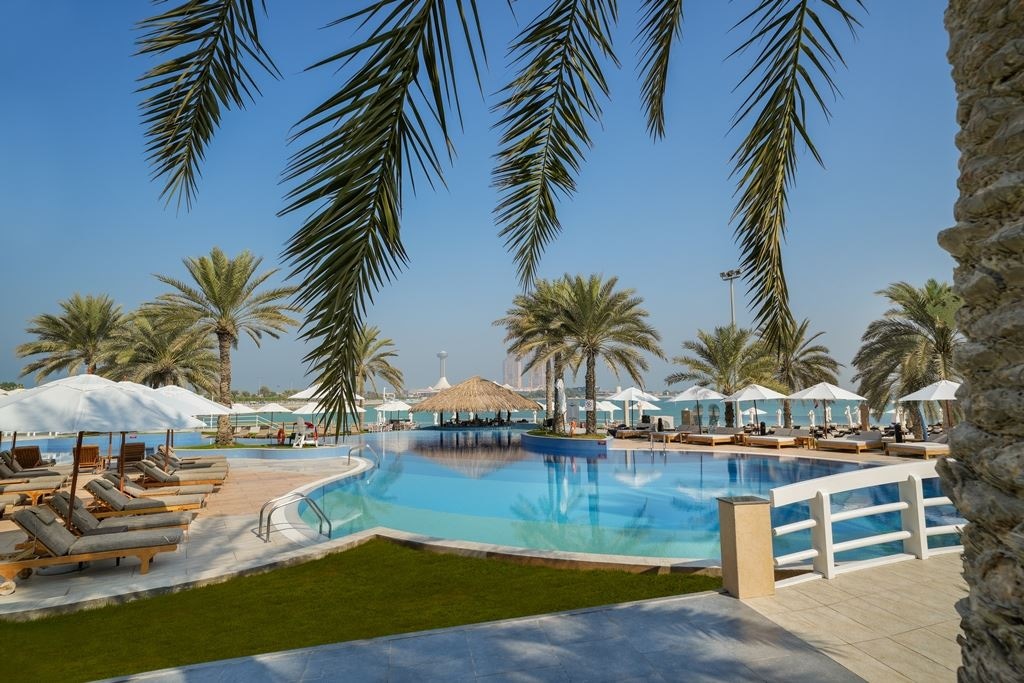 pools-outdoor-pool