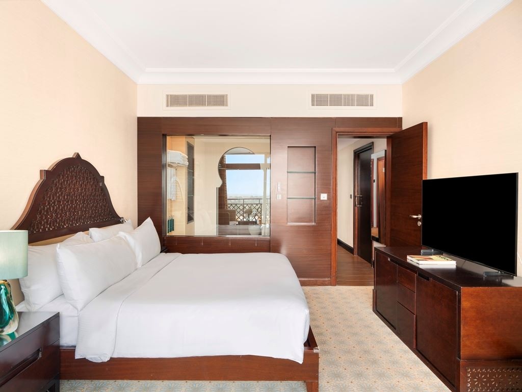 rooms-one-bedroom-deluxe-suite