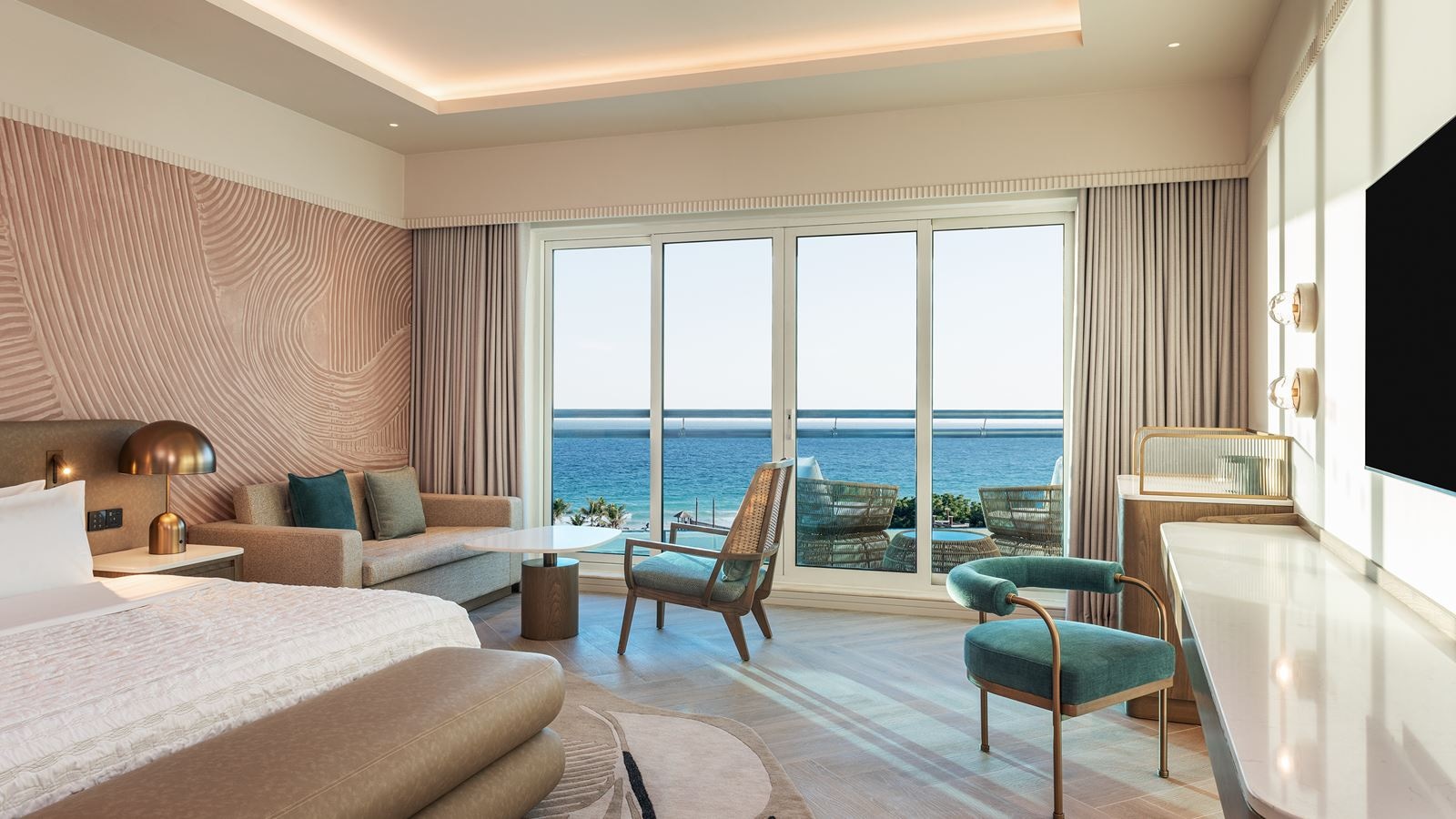 rooms-superior-sea-view-with-balcony