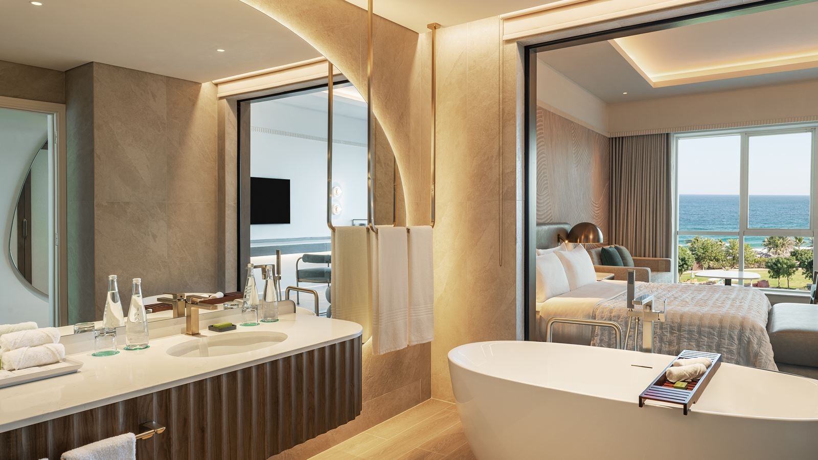 rooms-deluxe-club-room