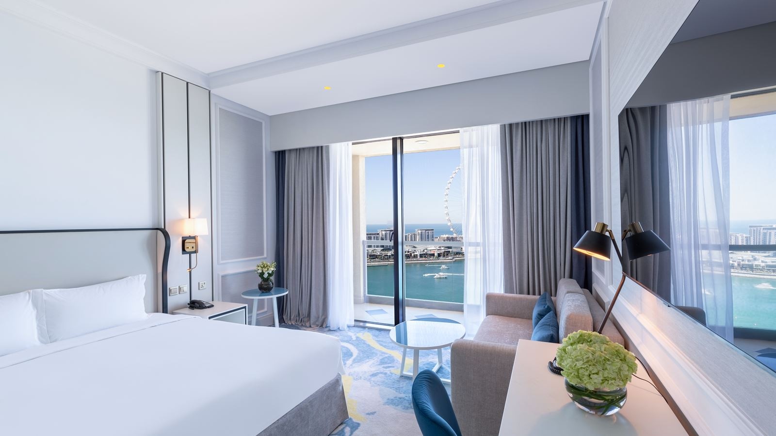 rooms-luxury-room
