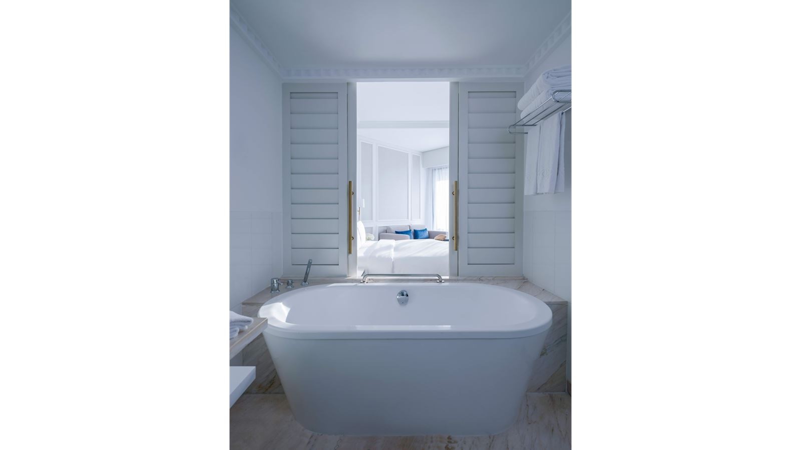 rooms-luxury-room