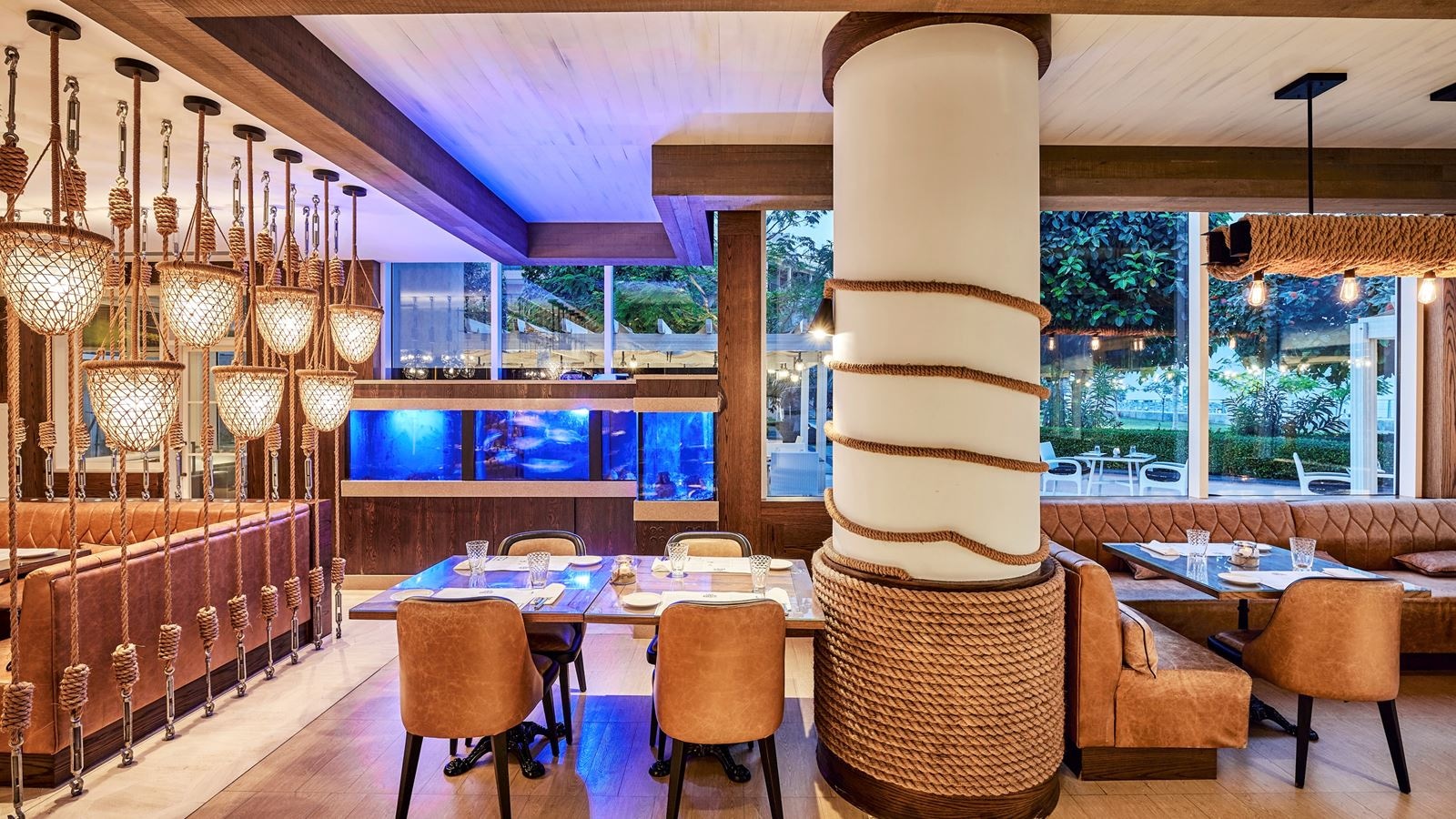 restaurants-the-copper-lobster