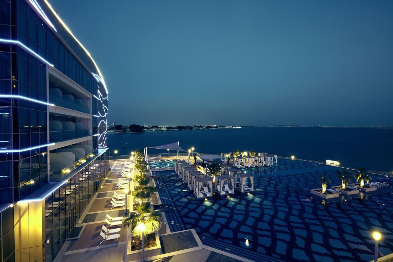 pools-outdoor-pool