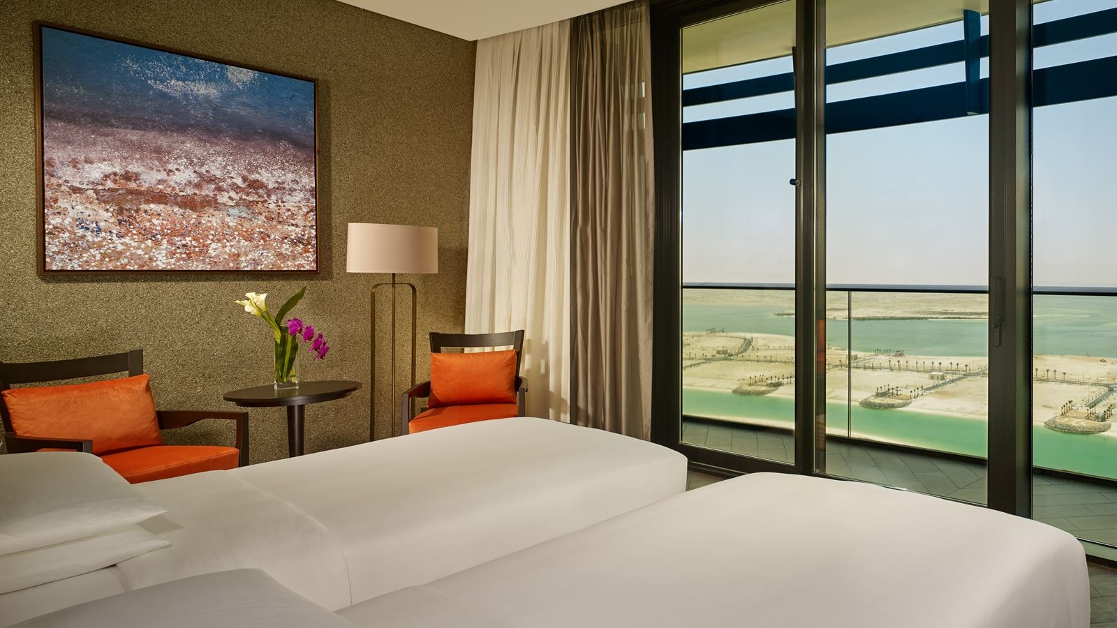 rooms-twin-bed