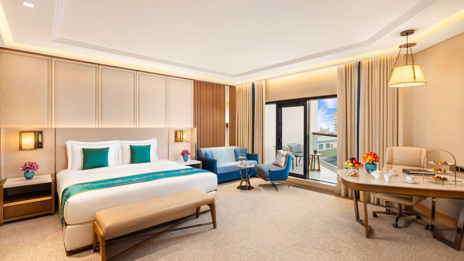 rooms-luxury-family-room