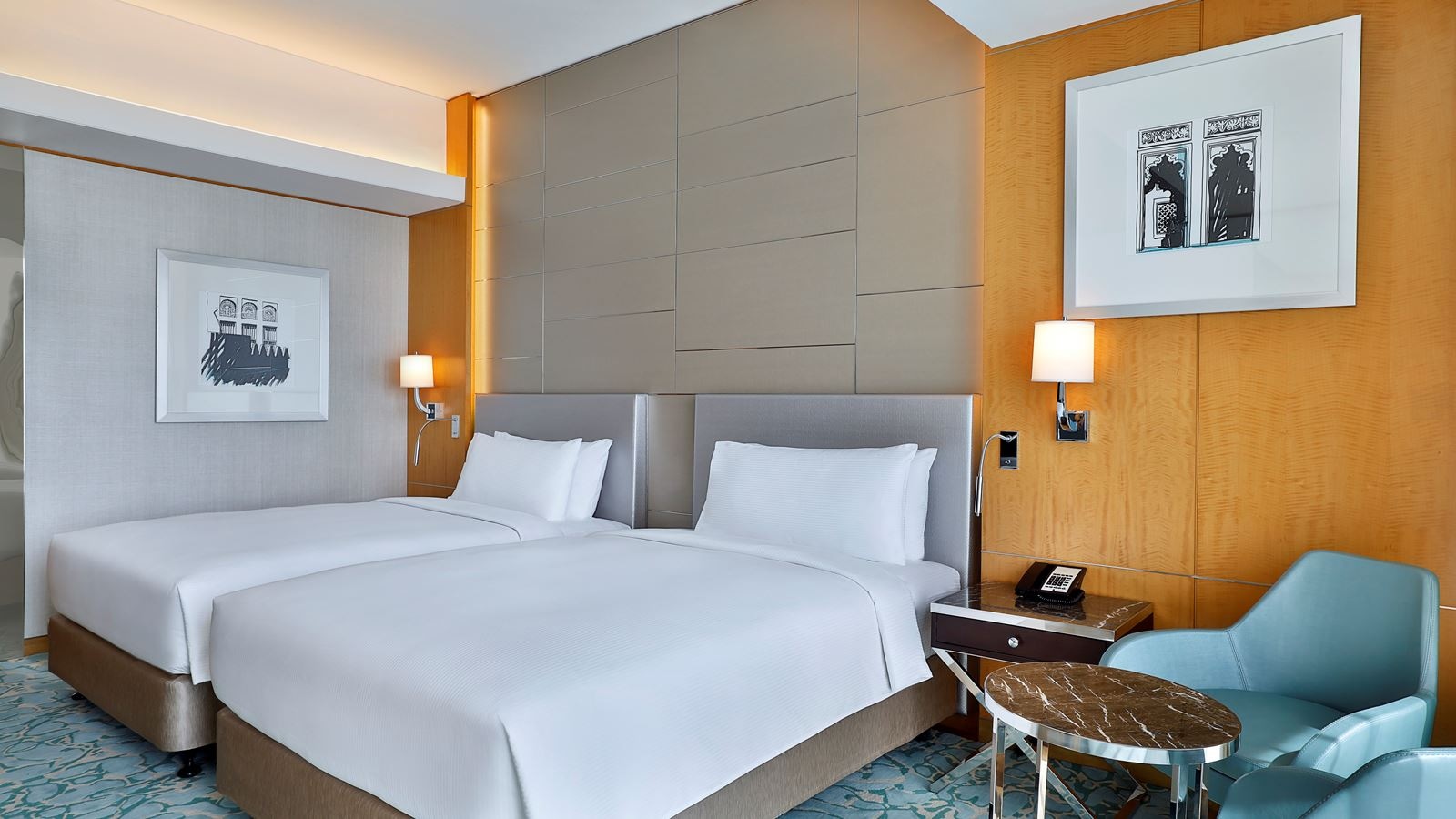 rooms-family-room-sea-view