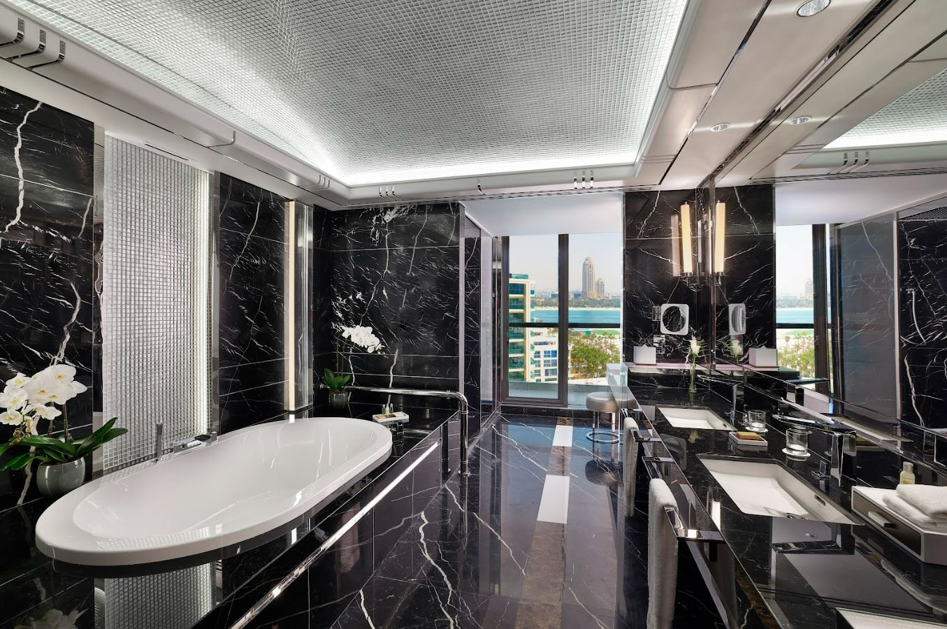 rooms-royal-suite-with-sea-view