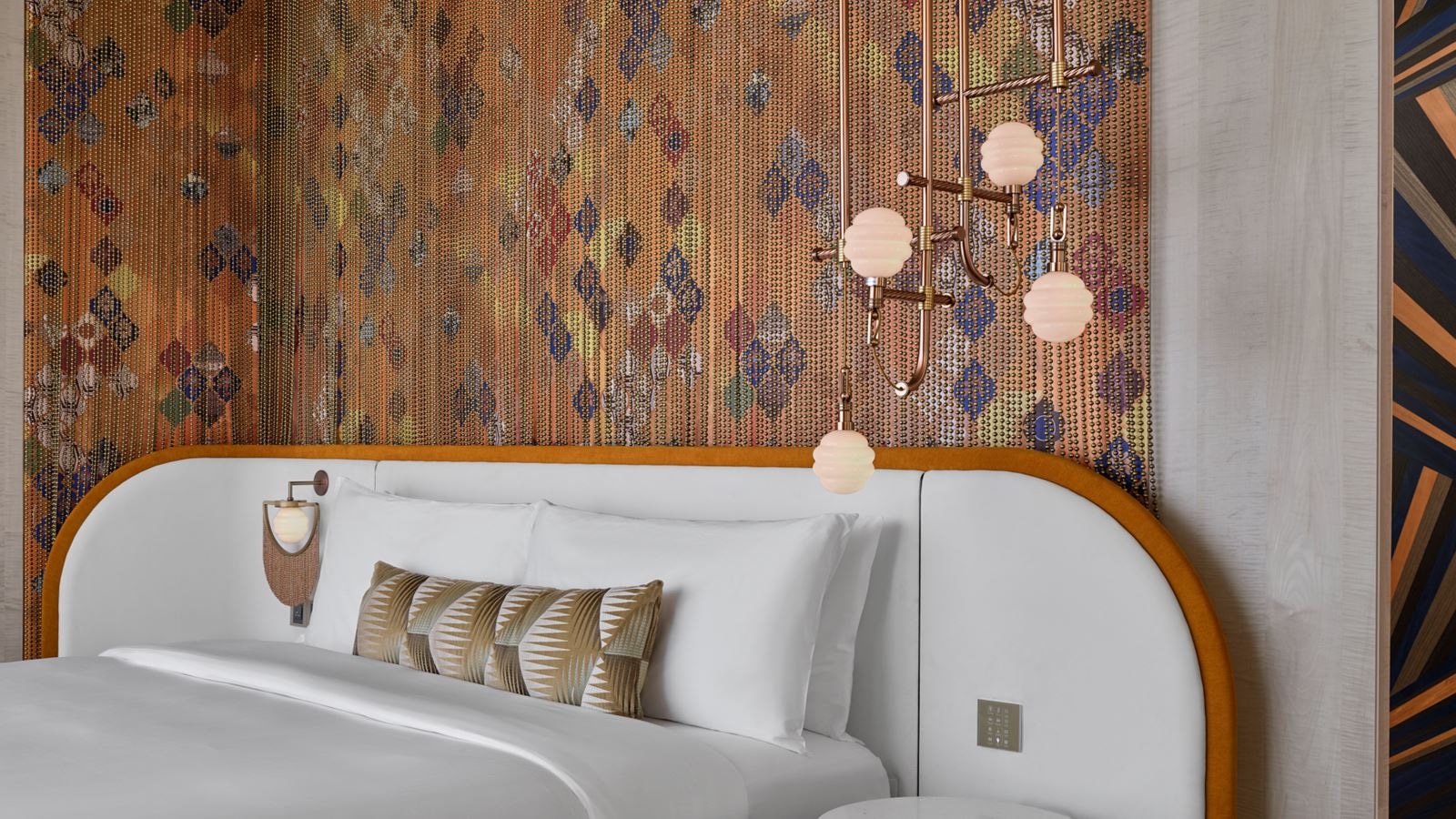 rooms-w-suite