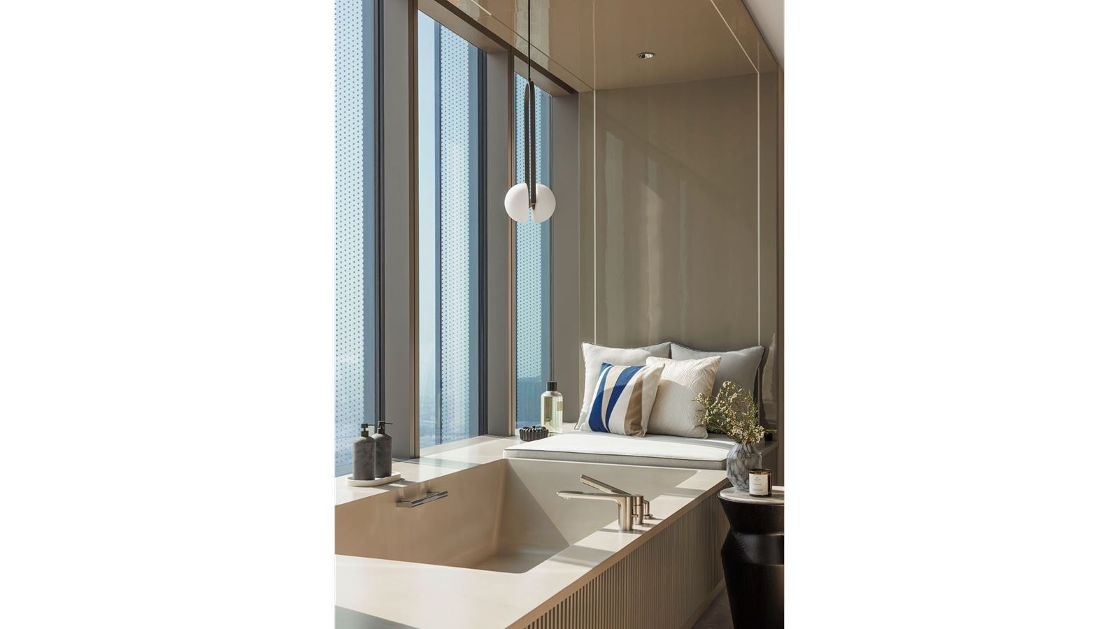 rooms-zaabeel-suite