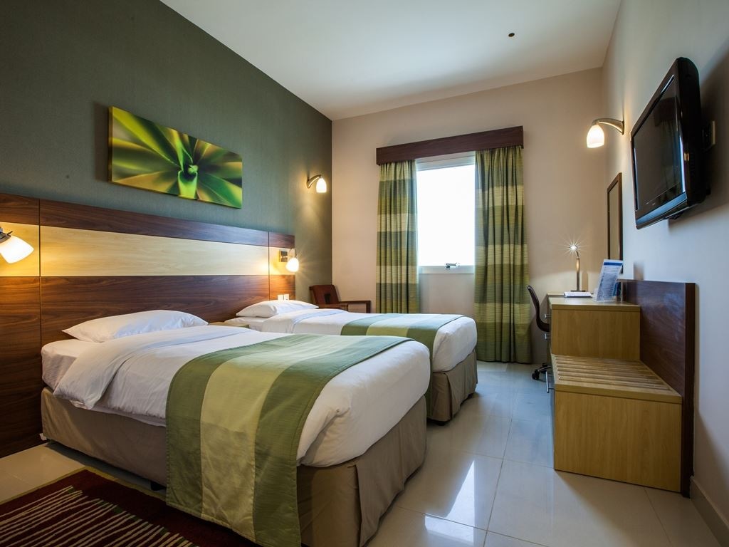rooms-standard-room-triple