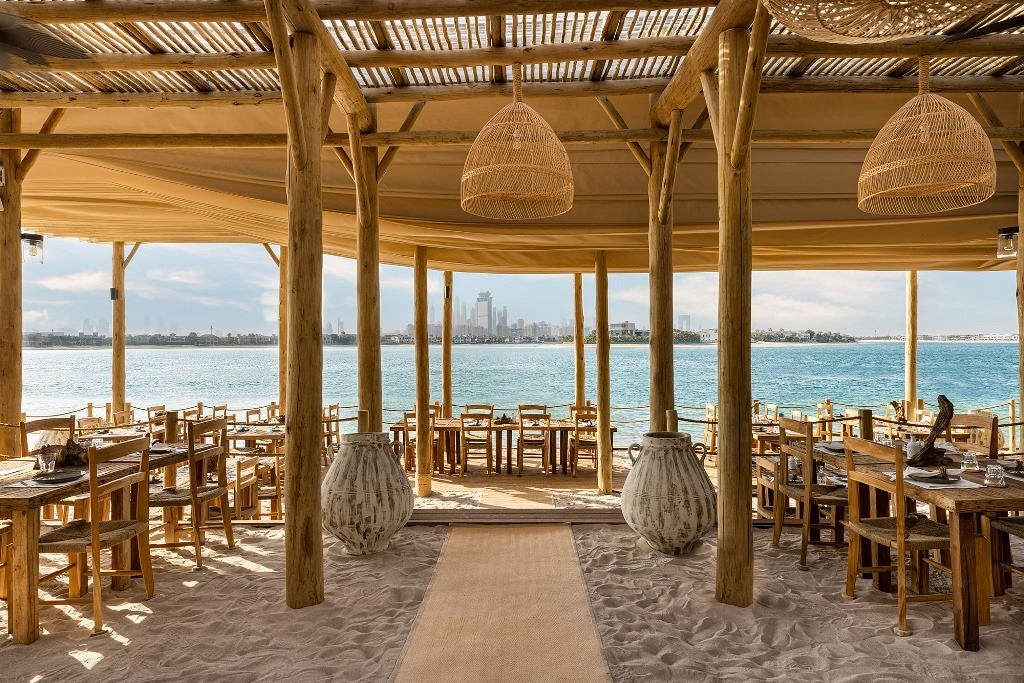restaurants-laguna-lounge