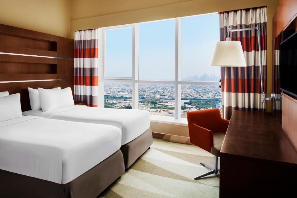 rooms-3-broom-suite