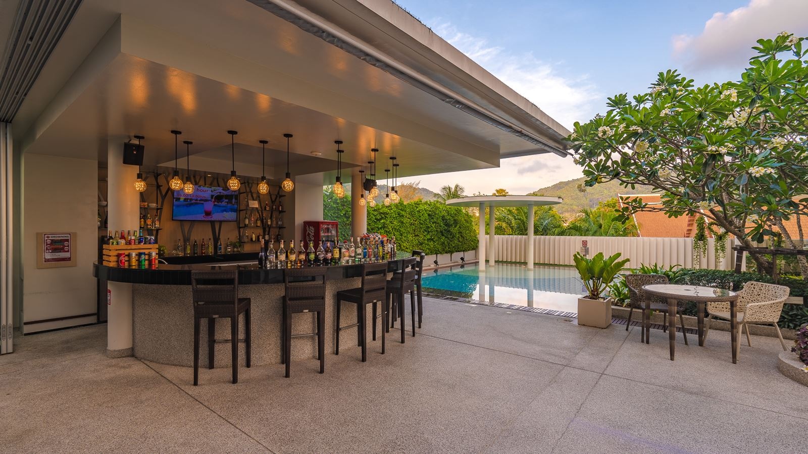 bars-pool-desk-bar