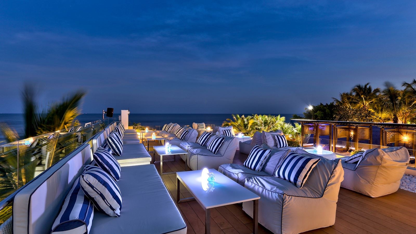 bars-ivy-lounge
