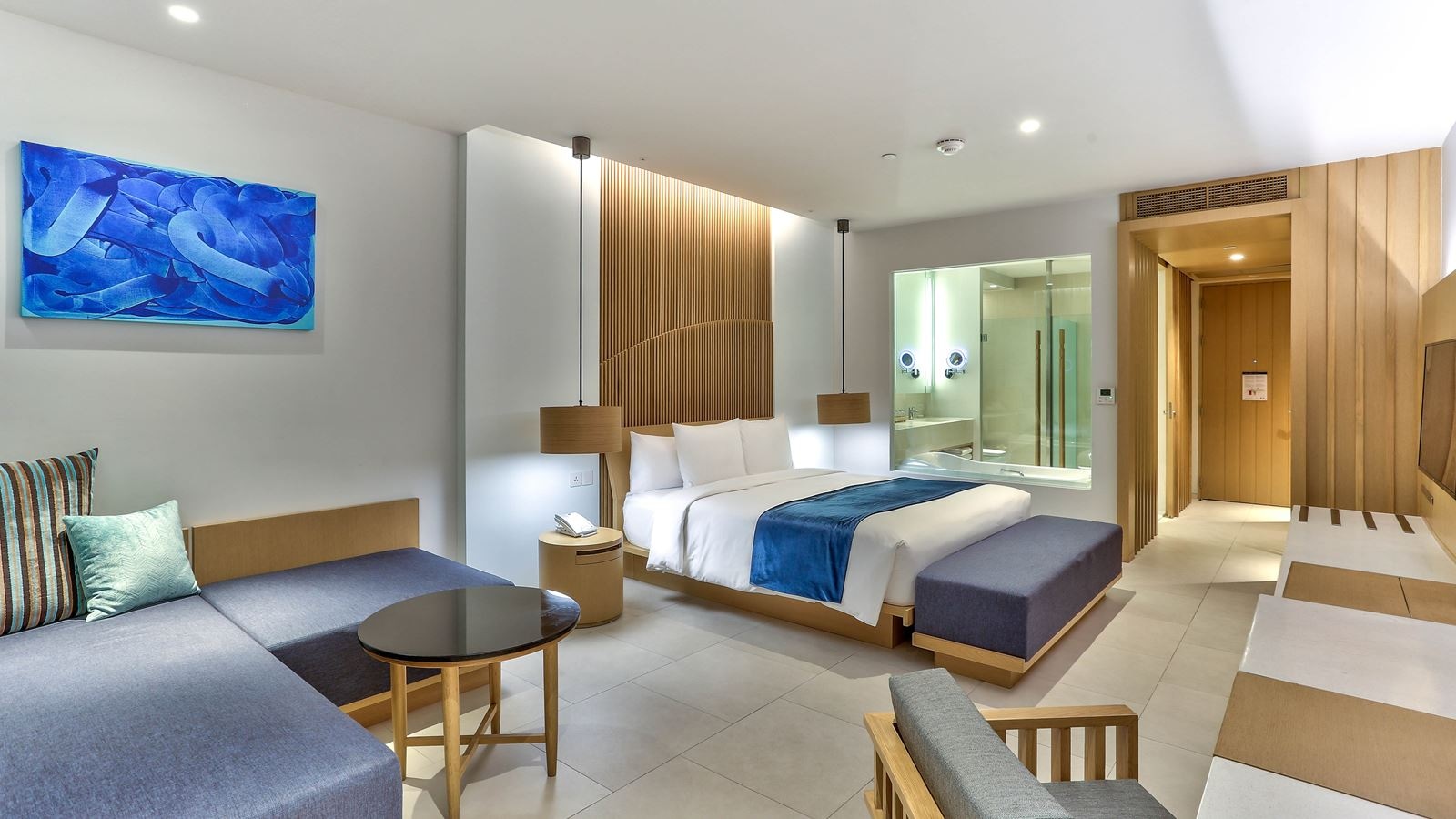 rooms-deluxe-room