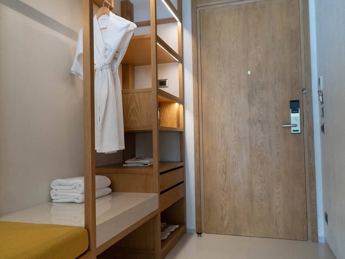 rooms-reserve-ocean
