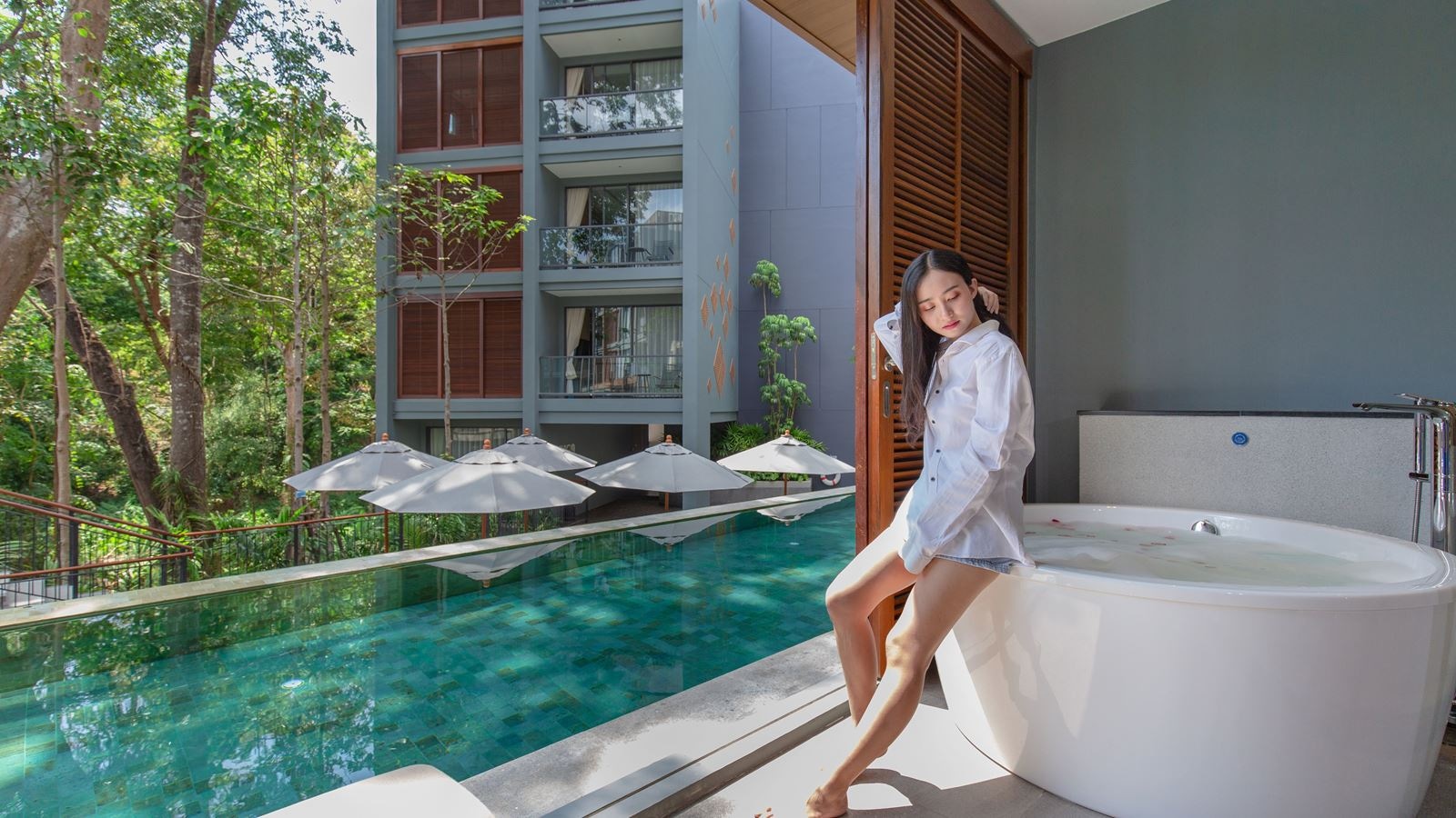rooms-junior-suite-pool-access