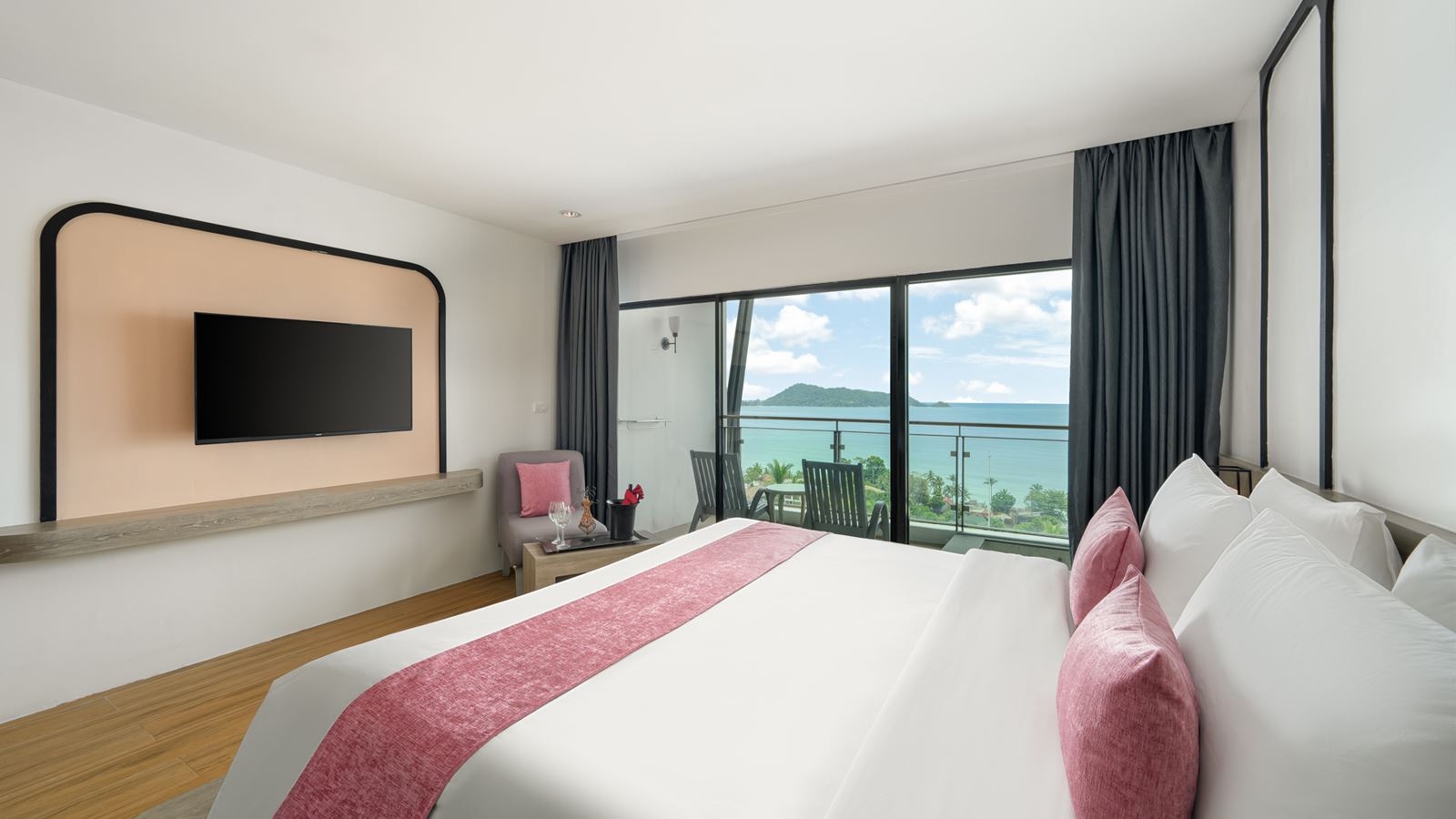 rooms-grand-deluxe-honeymoon