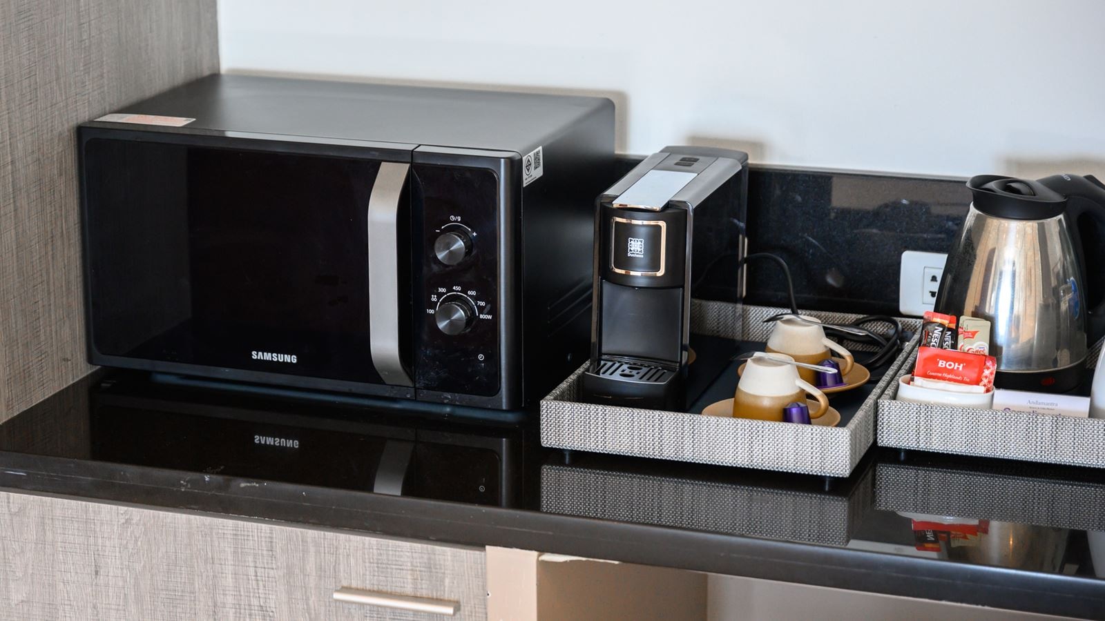 rooms-1-bedroom-pool-villa